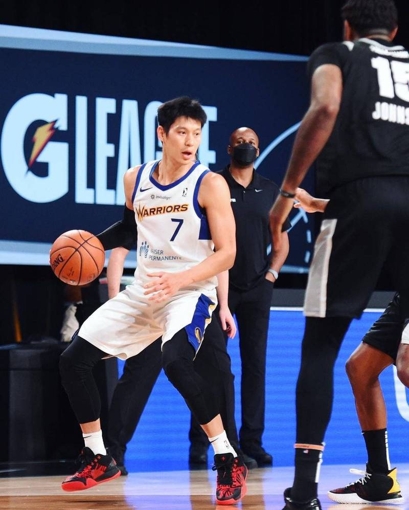 林书豪深信能重返NBA：我属于那「只是时间问题」