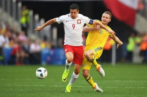 欧洲杯赛事分析：瑞典对战波兰防守是薄弱环节